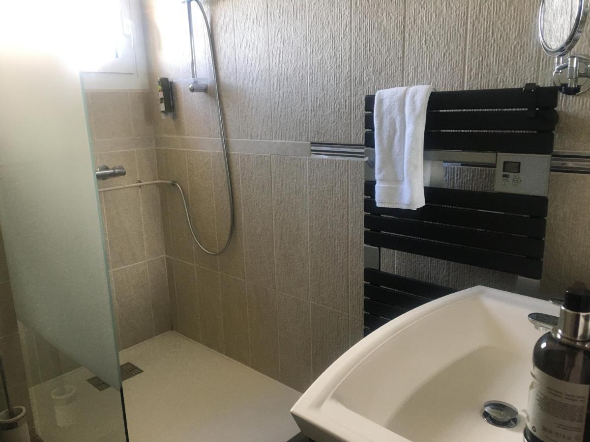 Logis Hotel Restaurant Spa Les Balcons De L'Esperance Limeuil Buitenkant foto