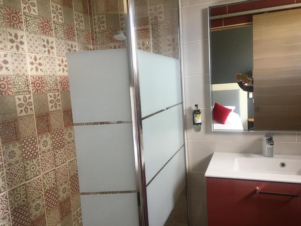 Logis Hotel Restaurant Spa Les Balcons De L'Esperance Limeuil Buitenkant foto