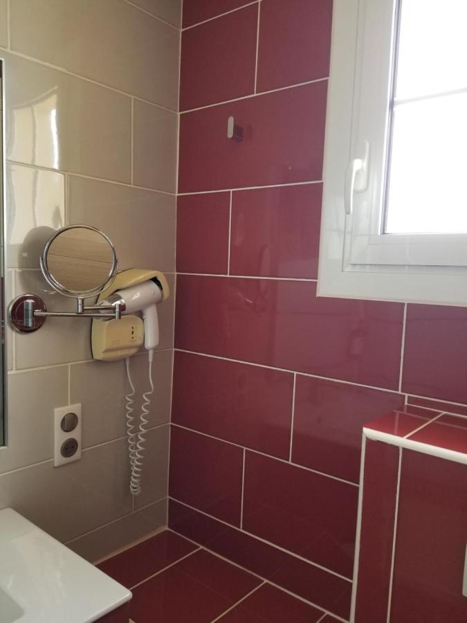 Logis Hotel Restaurant Spa Les Balcons De L'Esperance Limeuil Buitenkant foto